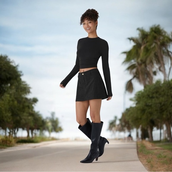 Halara Mid Low Rise Casual Manners A Line Mini  Corduroy Sporty Skort Large - Picture 2 of 11